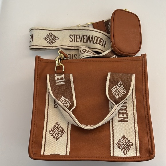 ⭐️Host Pick ⭐️ Steve Madden Bwebber Convertible Bag True Cognac - Picture 9 of 14